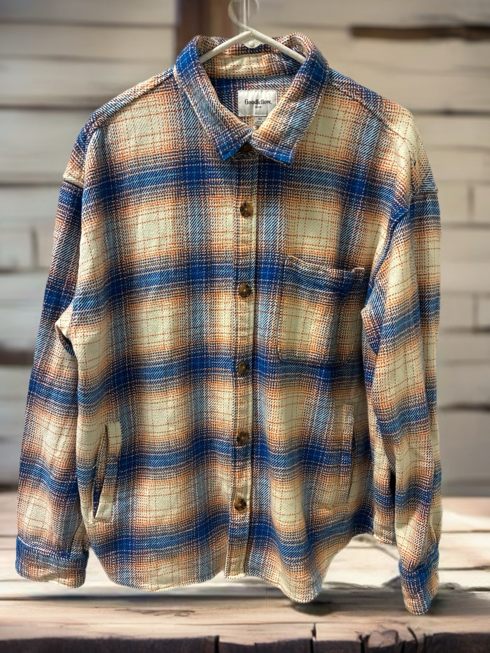 Goodfellow & Co Blue and Cream Plaid Button-Down Shacket with Hand Pockets XL